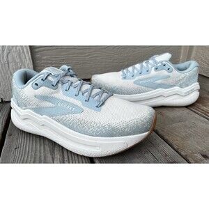 Brooks Ghost Max 2 Women's 10 B Running Shoes Coconut Milk/Winter Sky